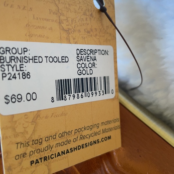 Patricia Nash Wristlet/Wallet - Picture 10 of 11